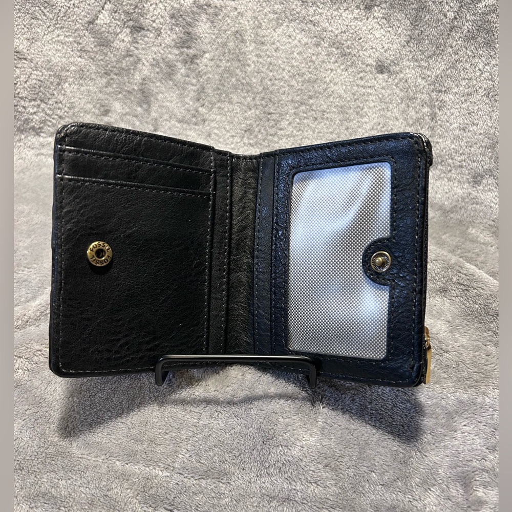 Fossil Logan Patchwork Leather Bifold Wallet - Picture 7 of 11